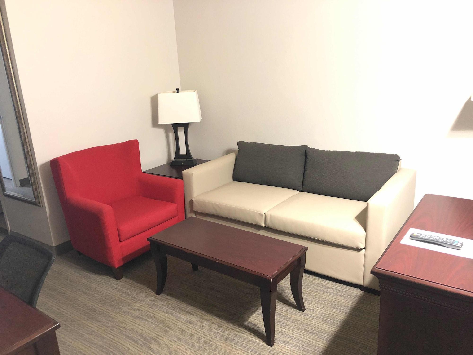 West Chase Country Inn & Suites By Radisson, Tampa Airport North, Fl מראה חיצוני תמונה
