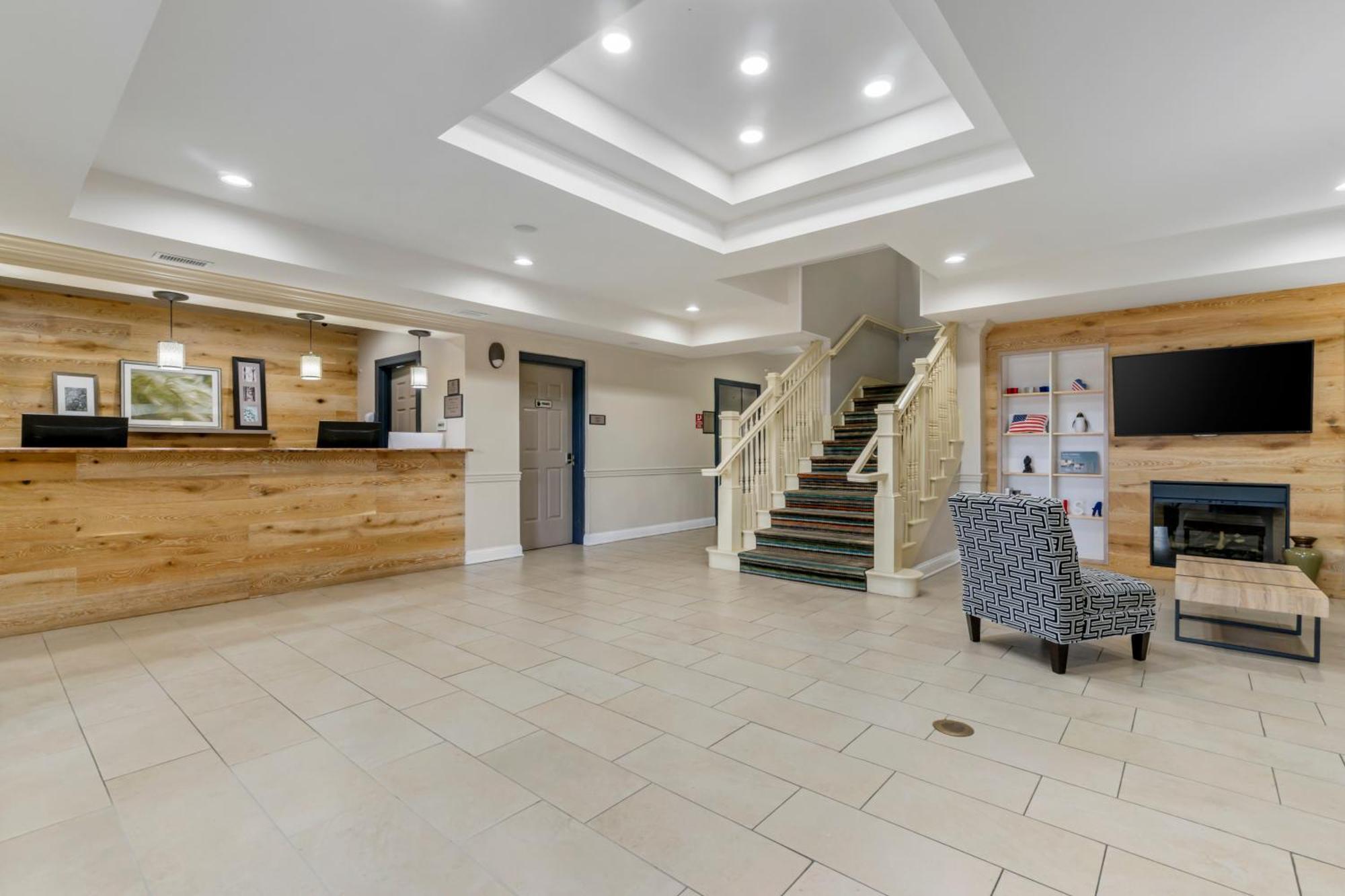 West Chase Country Inn & Suites By Radisson, Tampa Airport North, Fl מראה חיצוני תמונה